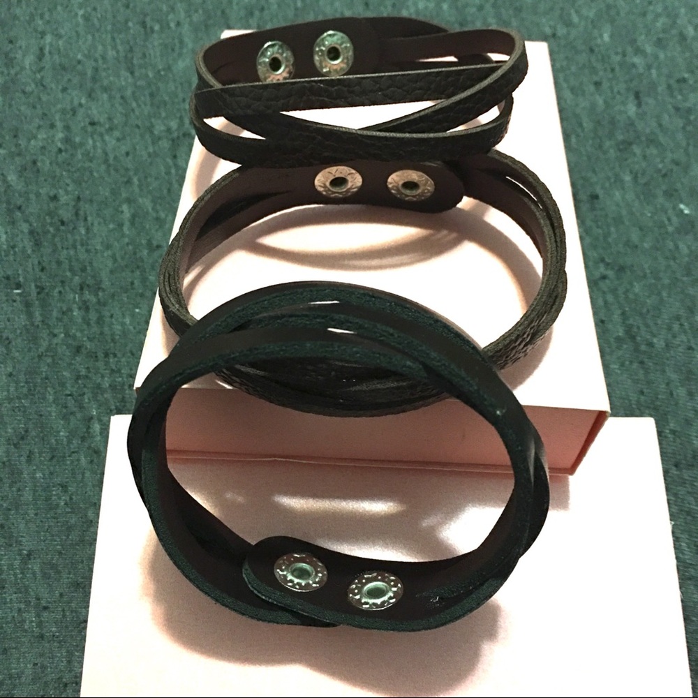 bracelets - Picture 4 of 5